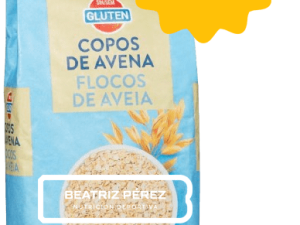 Envase de copos de avena sin gluten fotografiado en 2024