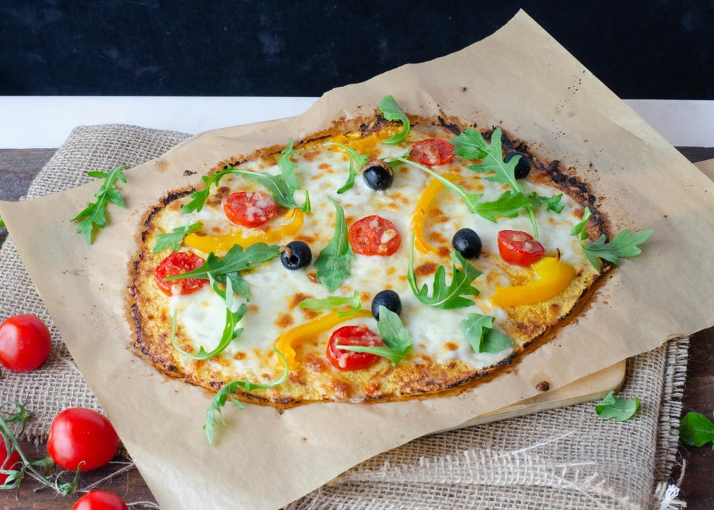 Pizza con base de coliflor y queso cottage